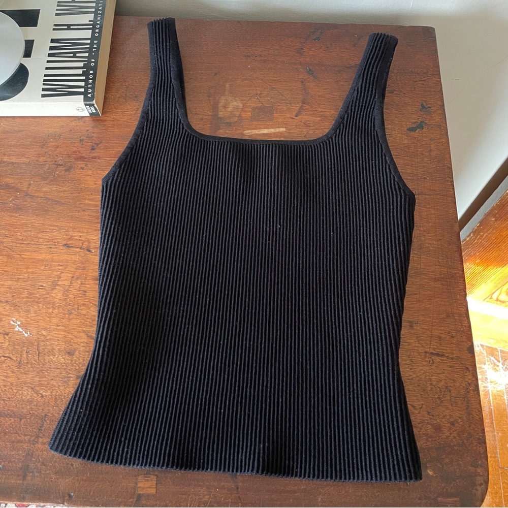 Babaton Sculpt Knit Squareneck Tank Black Small